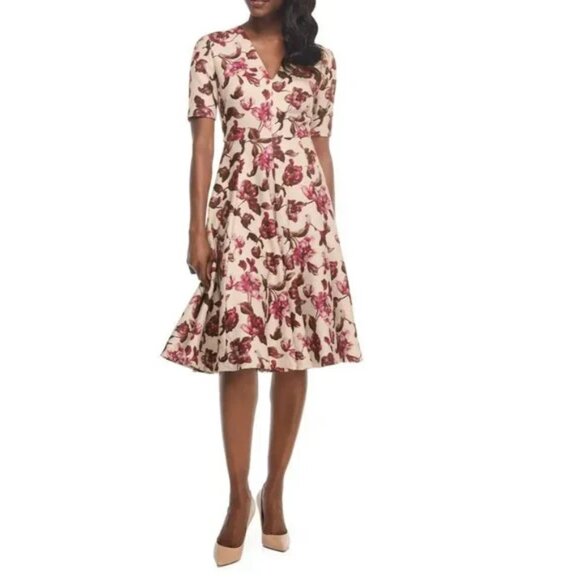 Gal Meets Glam NWT New Edith City Crepe Fit & Flare Roses Dress Sz 2P - Picture 10 of 12